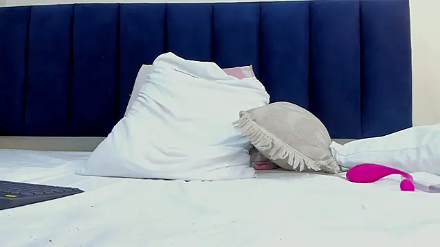 mayaevansmg 即時 XXX 聊天