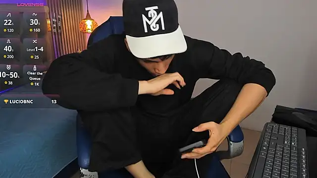 Онлайн чат XXX SamBlack_