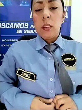 CRISTAL__11 élő XXX-chatje