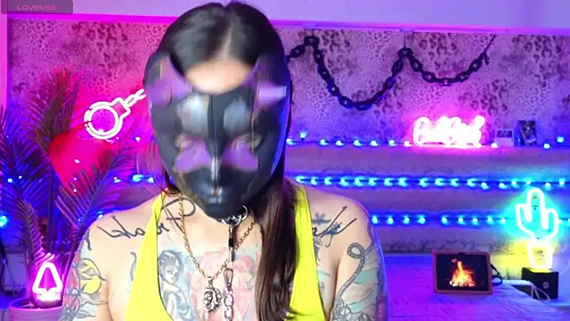 Cool_Freak_ Chat XXX in diretta