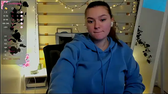 Онлайн чат XXX Josephine_Kiss