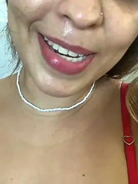 Gabrielleof live XXX chat