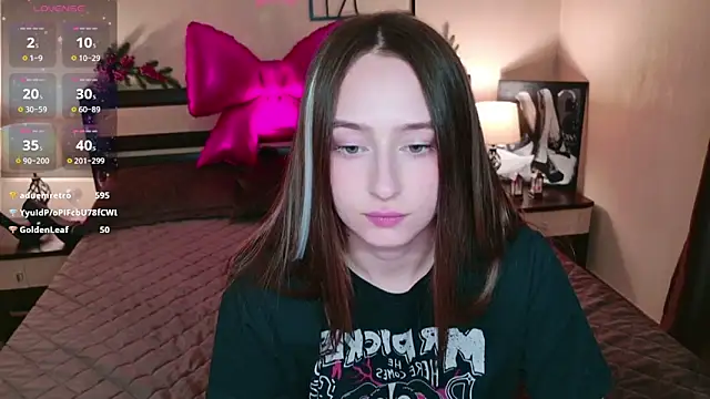 Онлайн чат XXX JasmineCream