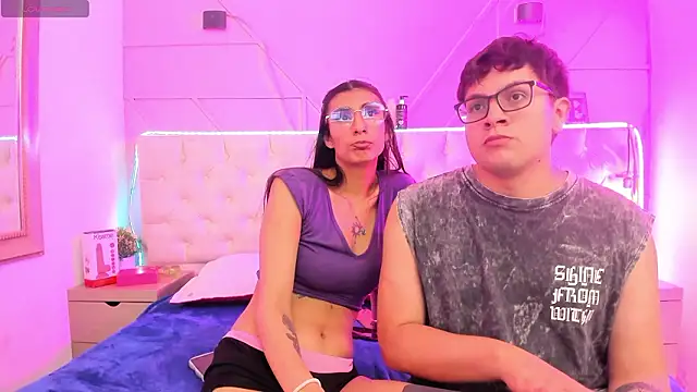 Ethan_N_Abby: απευθείας συνομιλία ΧΧΧ