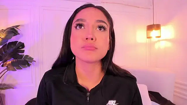 Dafne_Hillss: απευθείας συνομιλία ΧΧΧ