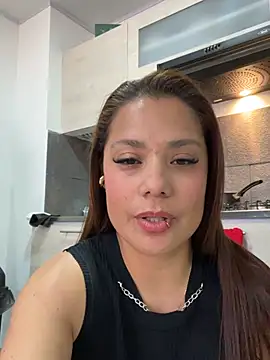 Pretty__Milf Webcamshow