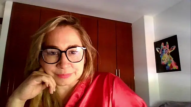 Онлайн чат XXX KamiSspencer