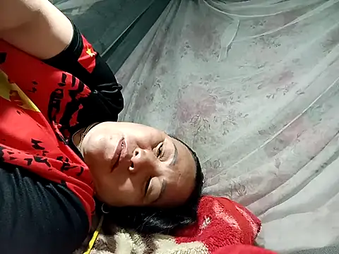 Lucky_baby7 网络视讯表演