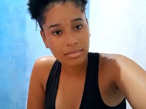 Živý XXX chat MadelynStamant