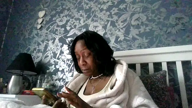 Ebony-SultryX Live XXX-Chat