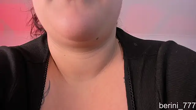 AmberiniHoffmanのライブXXXチャット