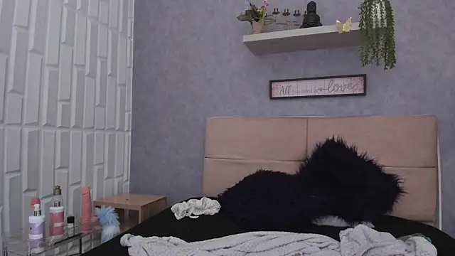 Show modela Scarlet_anderson02 na web-kameri