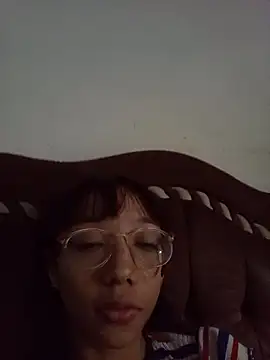 Chat +18 de Kuromiunu ao vivo