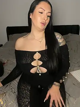 Mia-Bremer Webcam Show