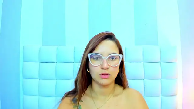 teresasroom_ élő XXX-chatje