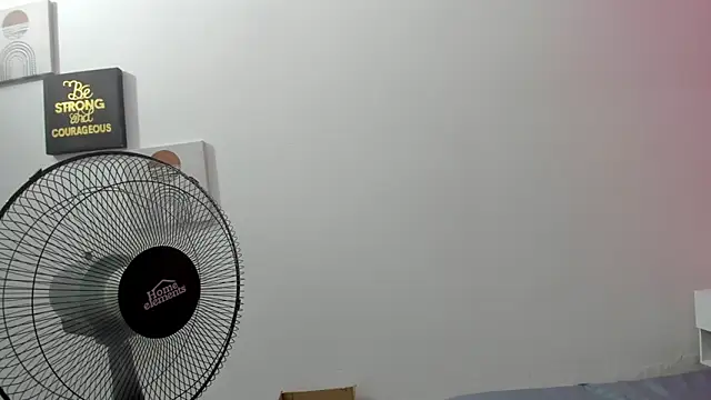 ariloe_quintero – Live XXX-chat