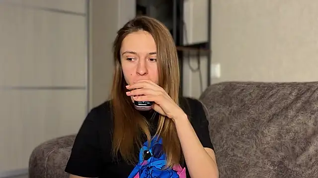 LovelyKatea Live XXX-chat