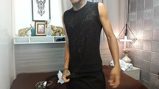 Alan_Cute18 élő XXX-chatje