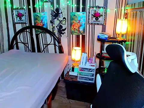 TsyummyCock4u – webcam-show