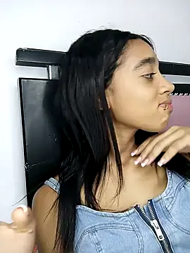 دردشة Zoe_Sweett18 الجنسية المباشرة