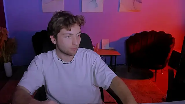 Webkamerová show travis_wolf_