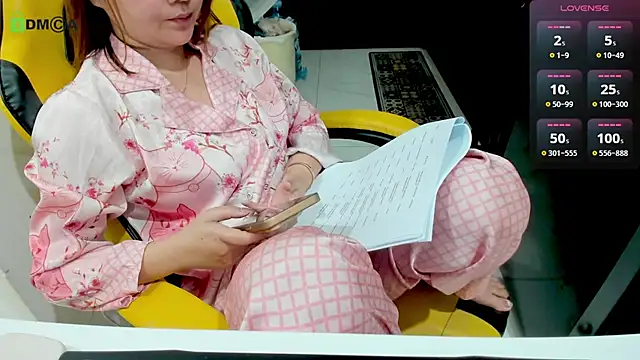 Clumsy_Girl Chat XXX live