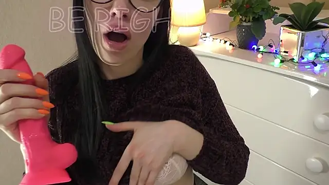 honeyed_poison Chat XXX in diretta