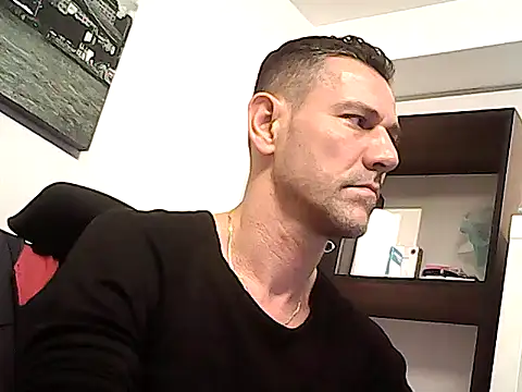 Chat XXX ao vivo de mastercharisma35