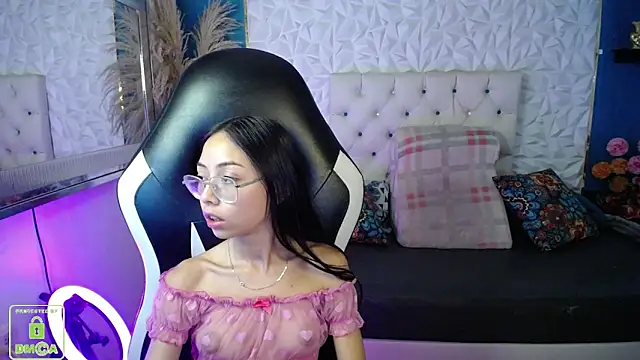 NathaliaSweet_11: онлайн-секс-чат