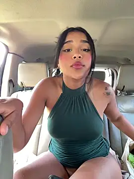 Mariangel_11 Adlı Modelin Canlı XXX Sohbeti