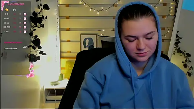 Josephine_Kiss Live XXX-Chat