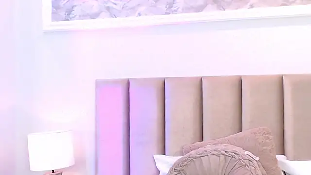 Chat +18 de MelodyCarsson ao vivo