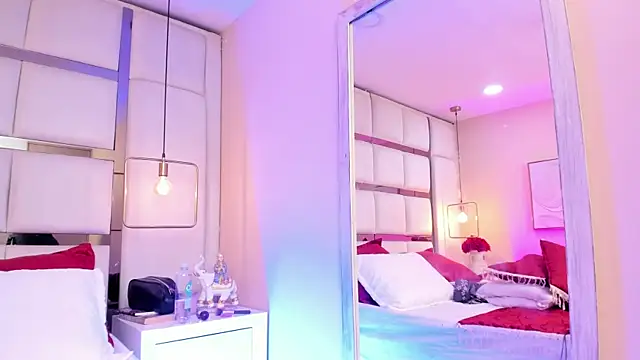 Chatroom XXX en direct de elizavenus