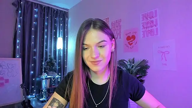 Chatroom XXX en direct de luna_lust_212