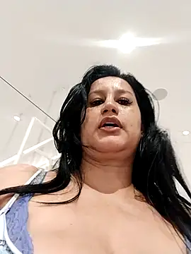 Chat XXX ao vivo de keilymadam