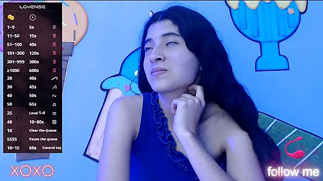 skinnykalitzo18 Chat XXX live