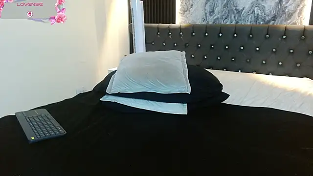 Sembang XXX Secara Langsung Lolagolden1