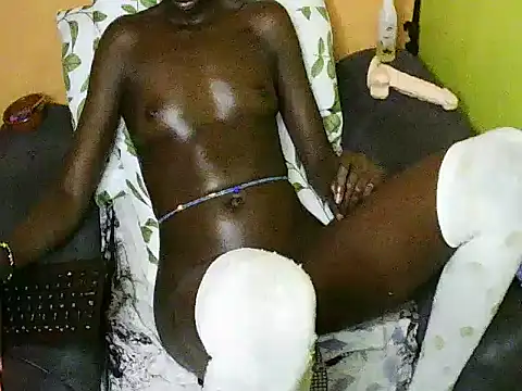 Show modela juhyut na web-kameri