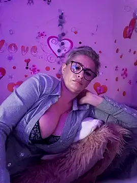 LunaBlaise Webcam show