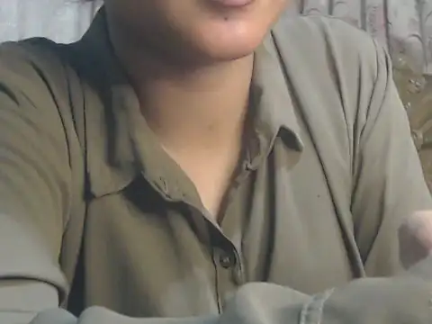 NancyRuvi Adlı Modelin Canlı XXX Sohbeti