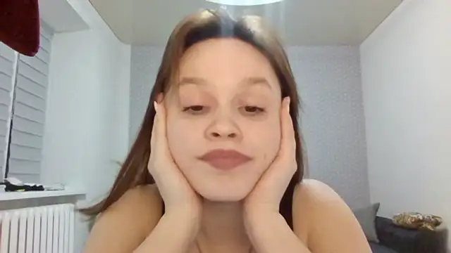 Chat +18 de Ammymia ao vivo