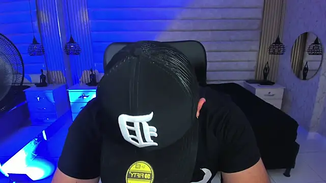 jhon_bear03 Obrolan Langsung XXX