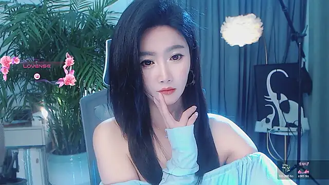 feifei-love: онлайн-секс-чат