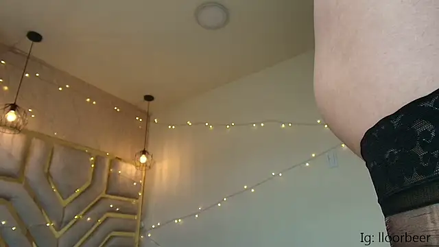 Lorber_ Adlı Modelin Canlı XXX Sohbeti