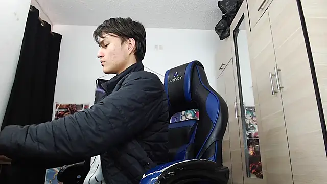 Pokazy przed kamerką – sr_jaeger