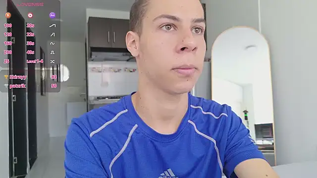 grey___27 élő XXX-chatje