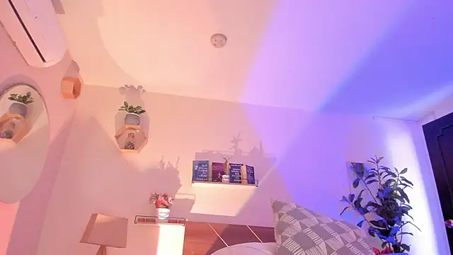 YariRose: онлайн-секс-чат