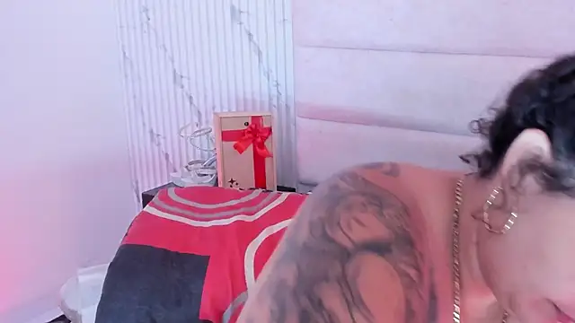 Živý XXX chat Reginavegaa