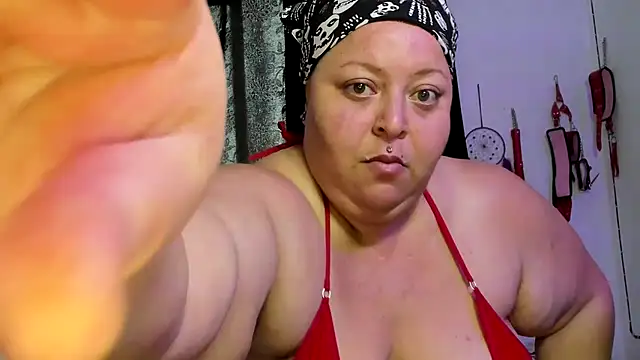 QUEEN_MANDY_BBW – Live XXX-chat