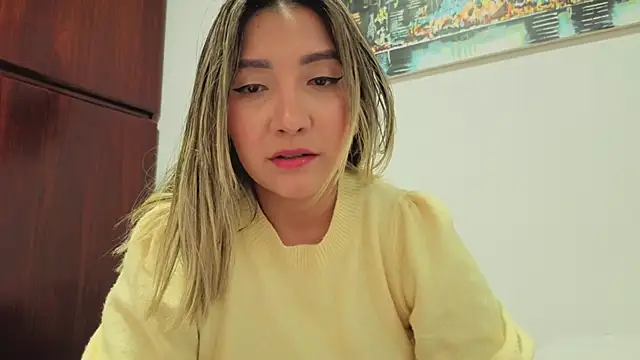 Happy_tits: απευθείας συνομιλία ΧΧΧ